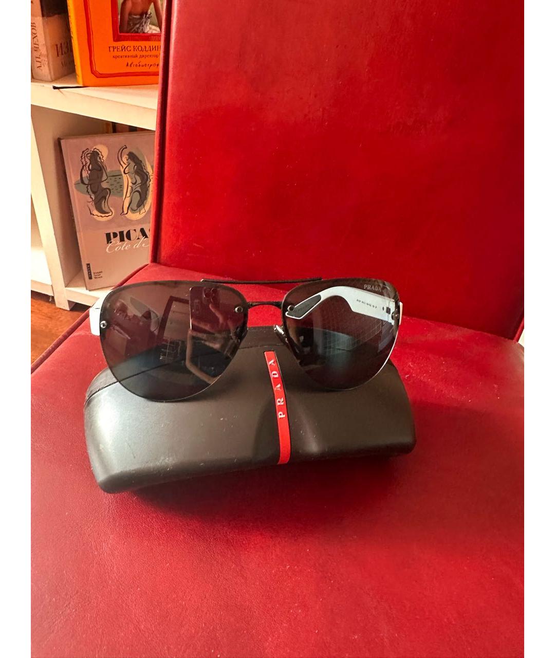 PRADA Белые пластиковые солнцезащитные очки, фото 7