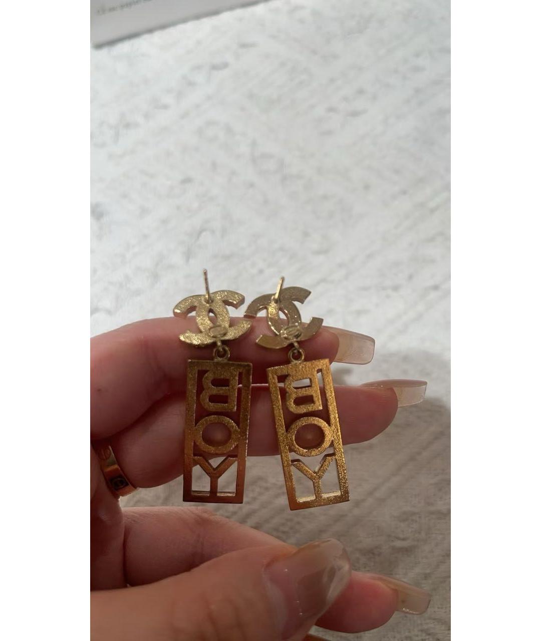 CHANEL Золотые металлические серьги, фото 4