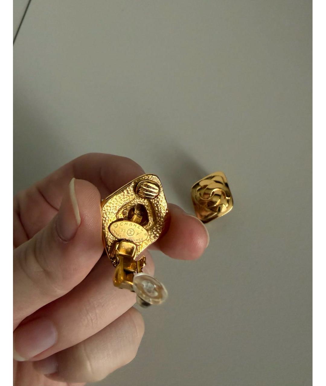 CHANEL Золотые позолоченные клипсы, фото 2