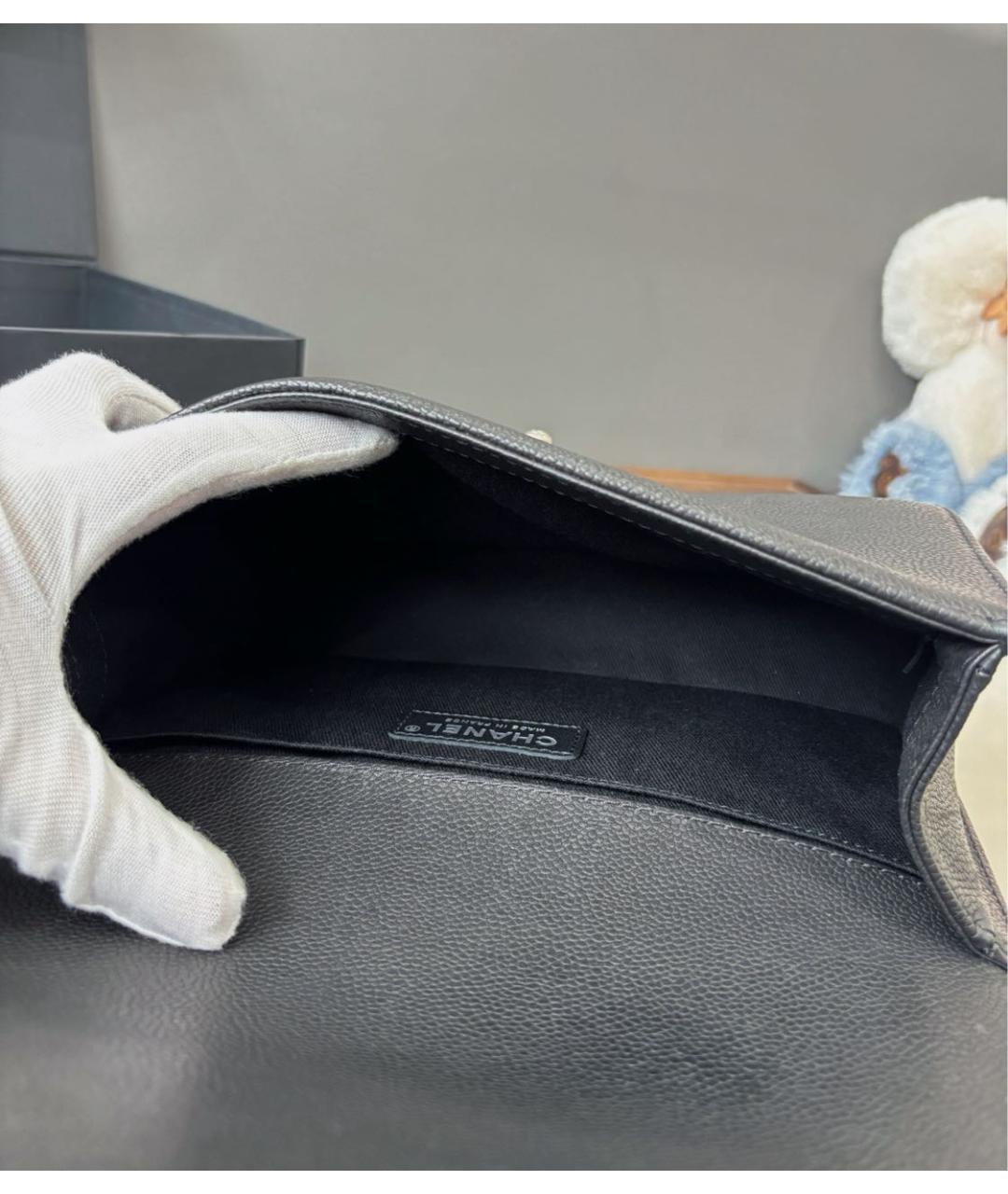CHANEL Черная кожаная сумка через плечо, фото 7