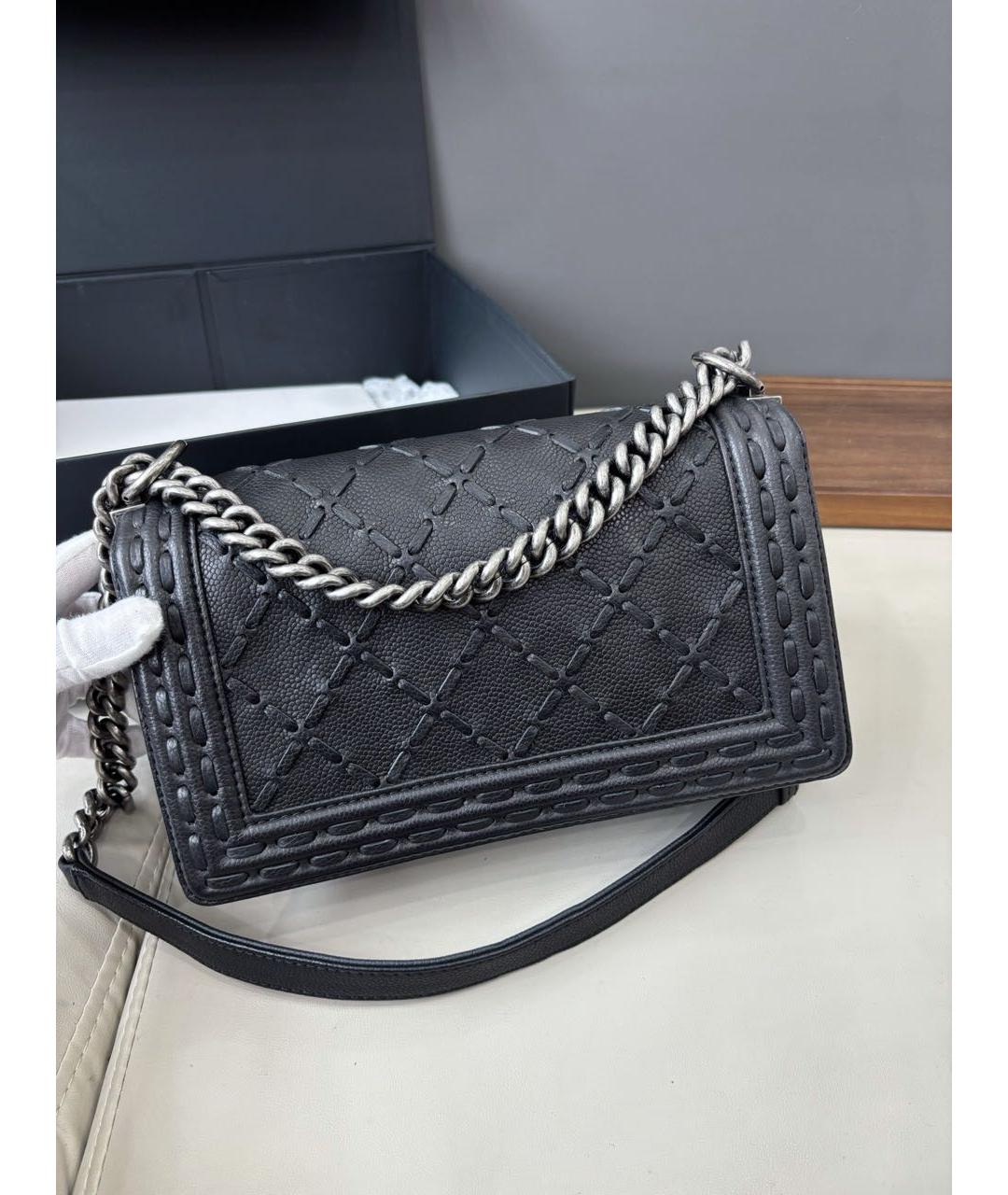 CHANEL Черная кожаная сумка через плечо, фото 3