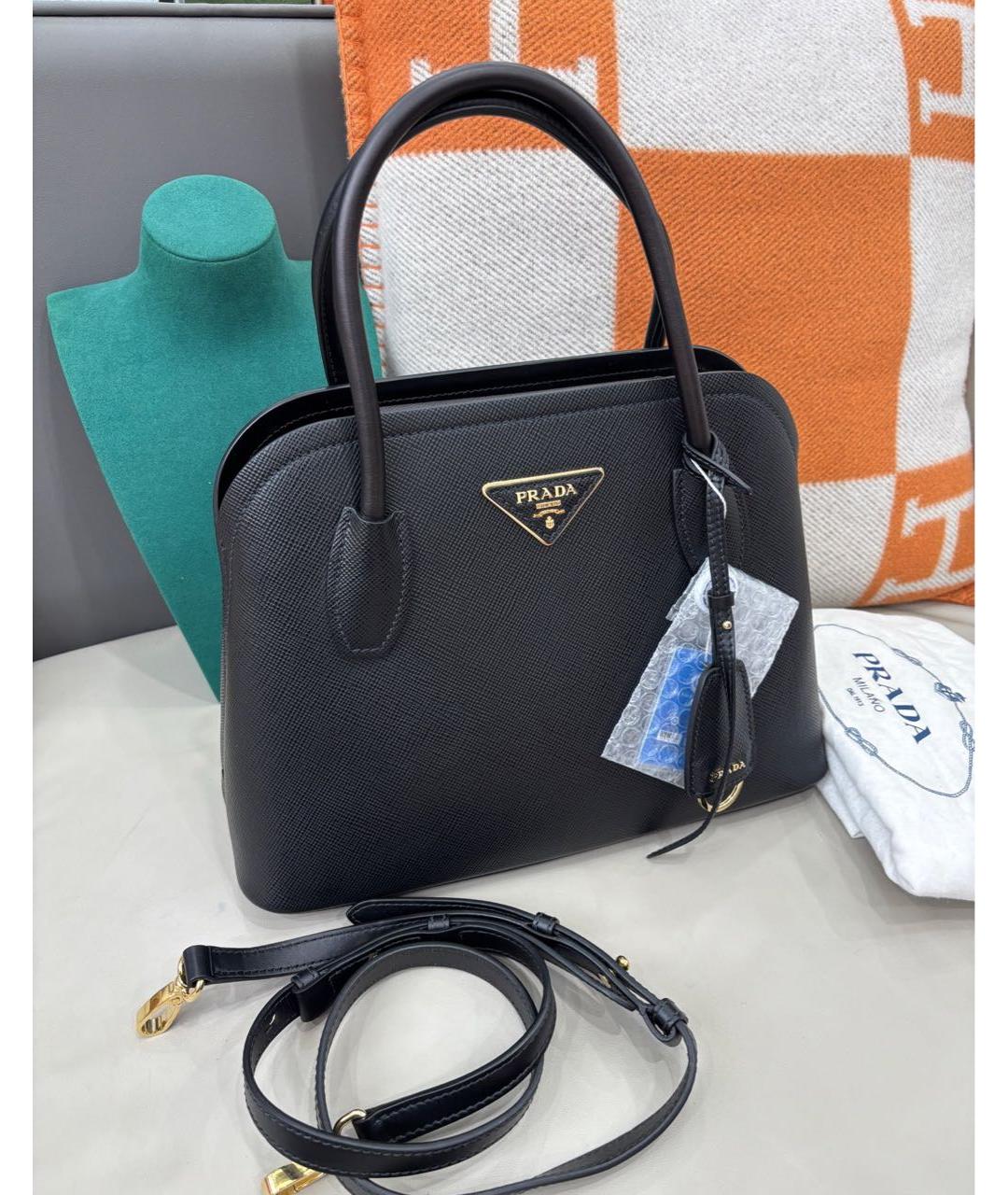 PRADA Черная кожаная сумка с короткими ручками, фото 2