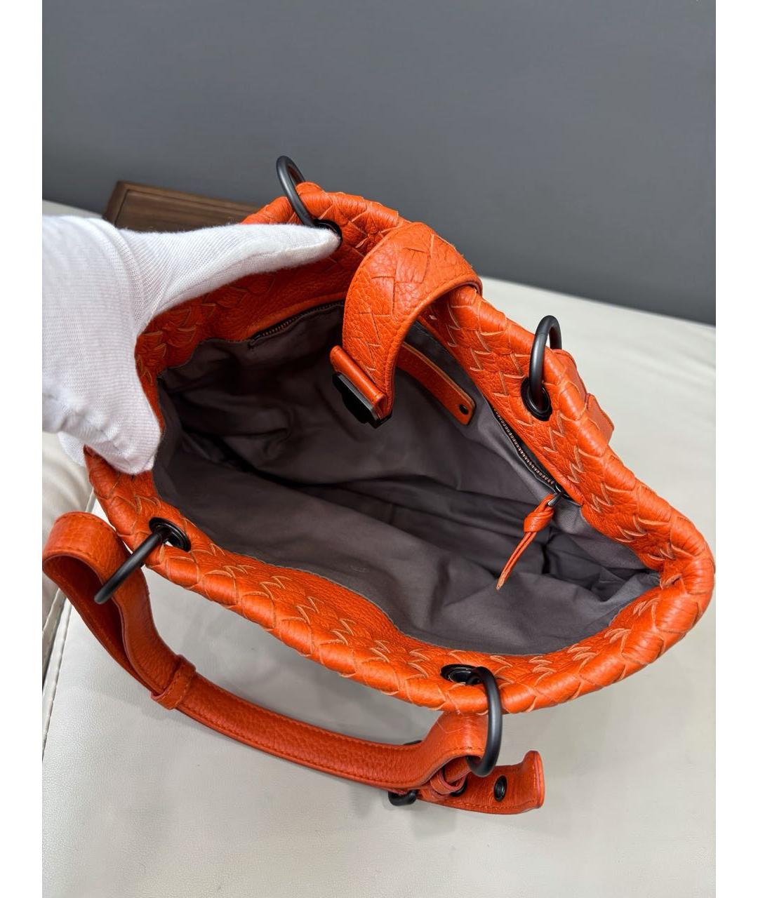 BOTTEGA VENETA Оранжевая кожаная сумка тоут, фото 7