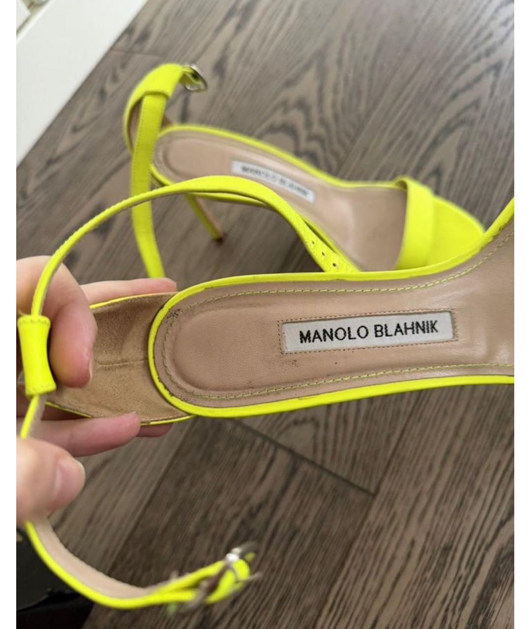 MANOLO BLAHNIK Желтые кожаные босоножки, фото 4