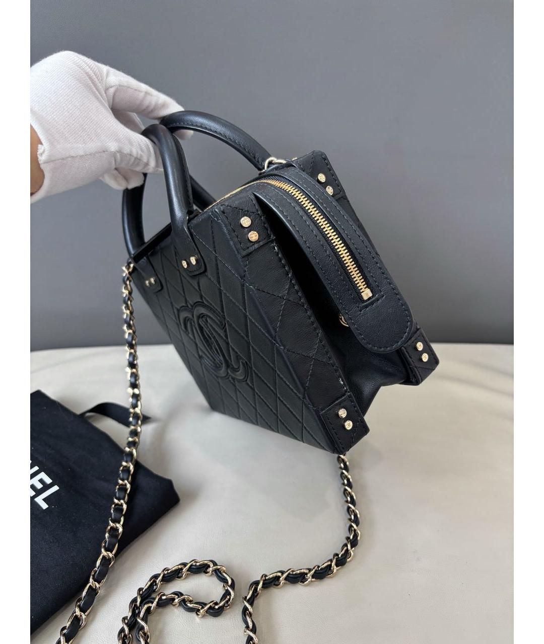 CHANEL Черная кожаная сумка через плечо, фото 4