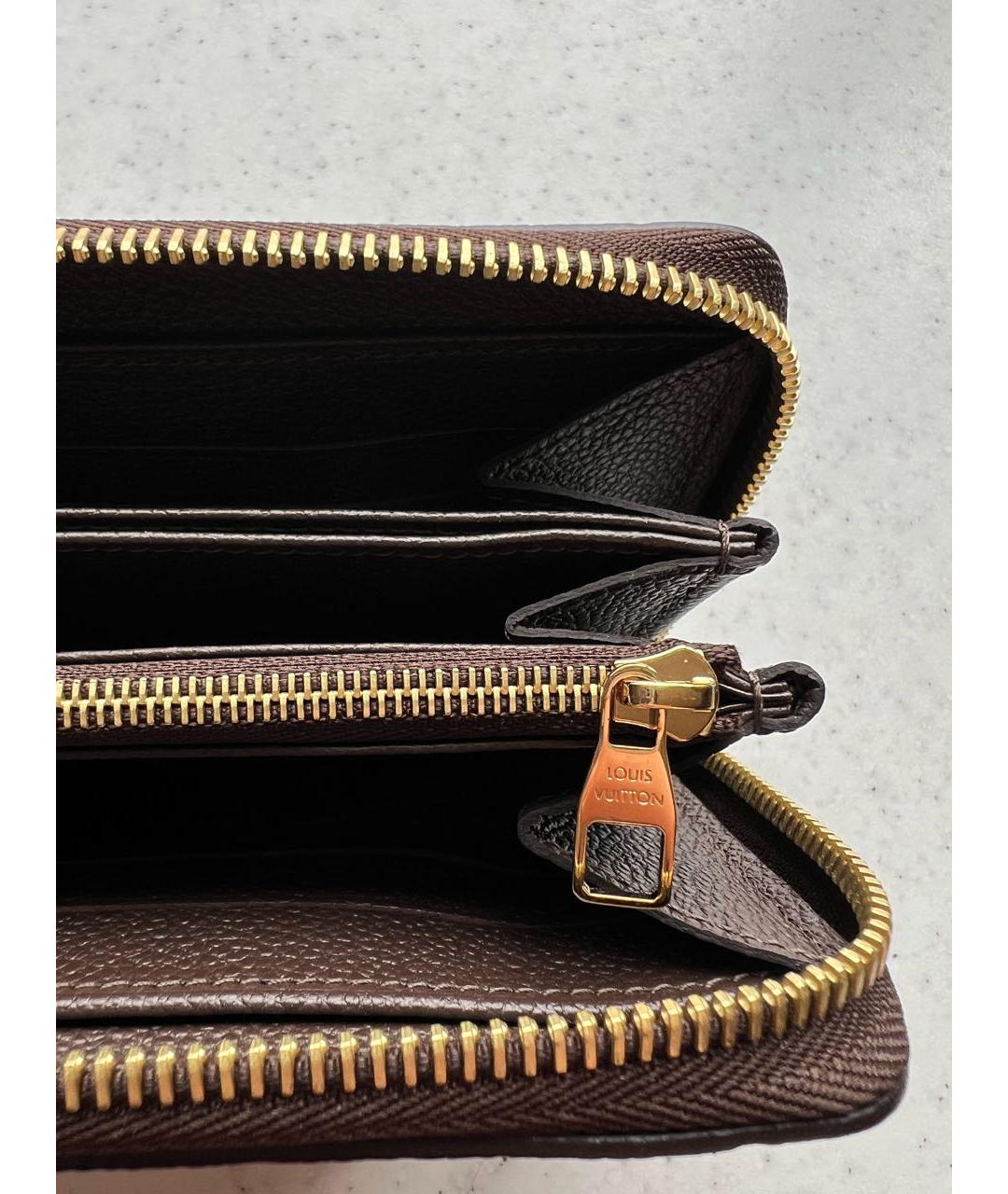 LOUIS VUITTON Коричневый кожаный кошелек, фото 3