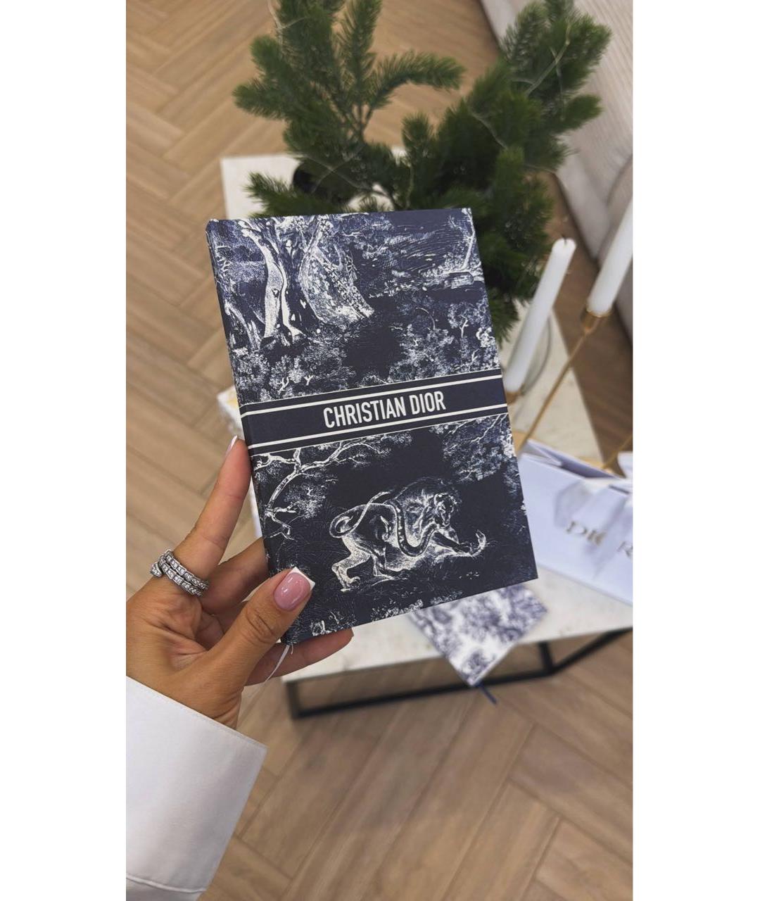 CHRISTIAN DIOR Книга, фото 3