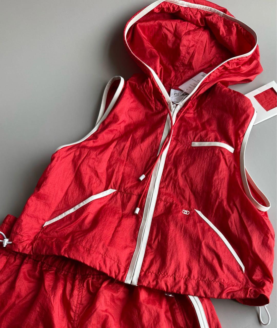 CHANEL Красный жилет, фото 3