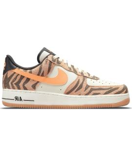 NIKE Низкие кроссовки / кеды