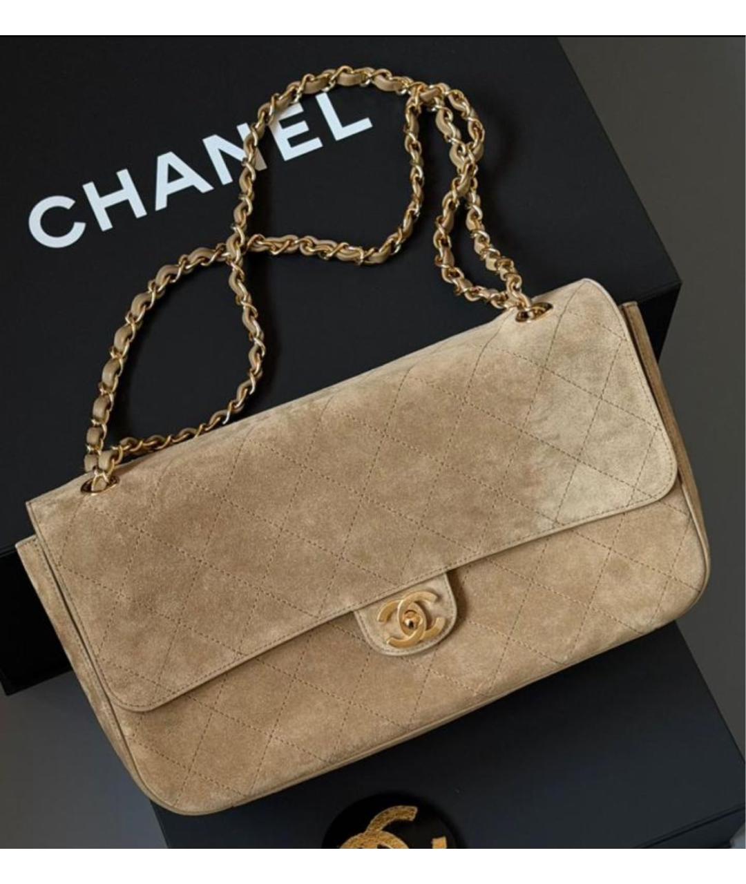 CHANEL Бежевая замшевая сумка через плечо, фото 3