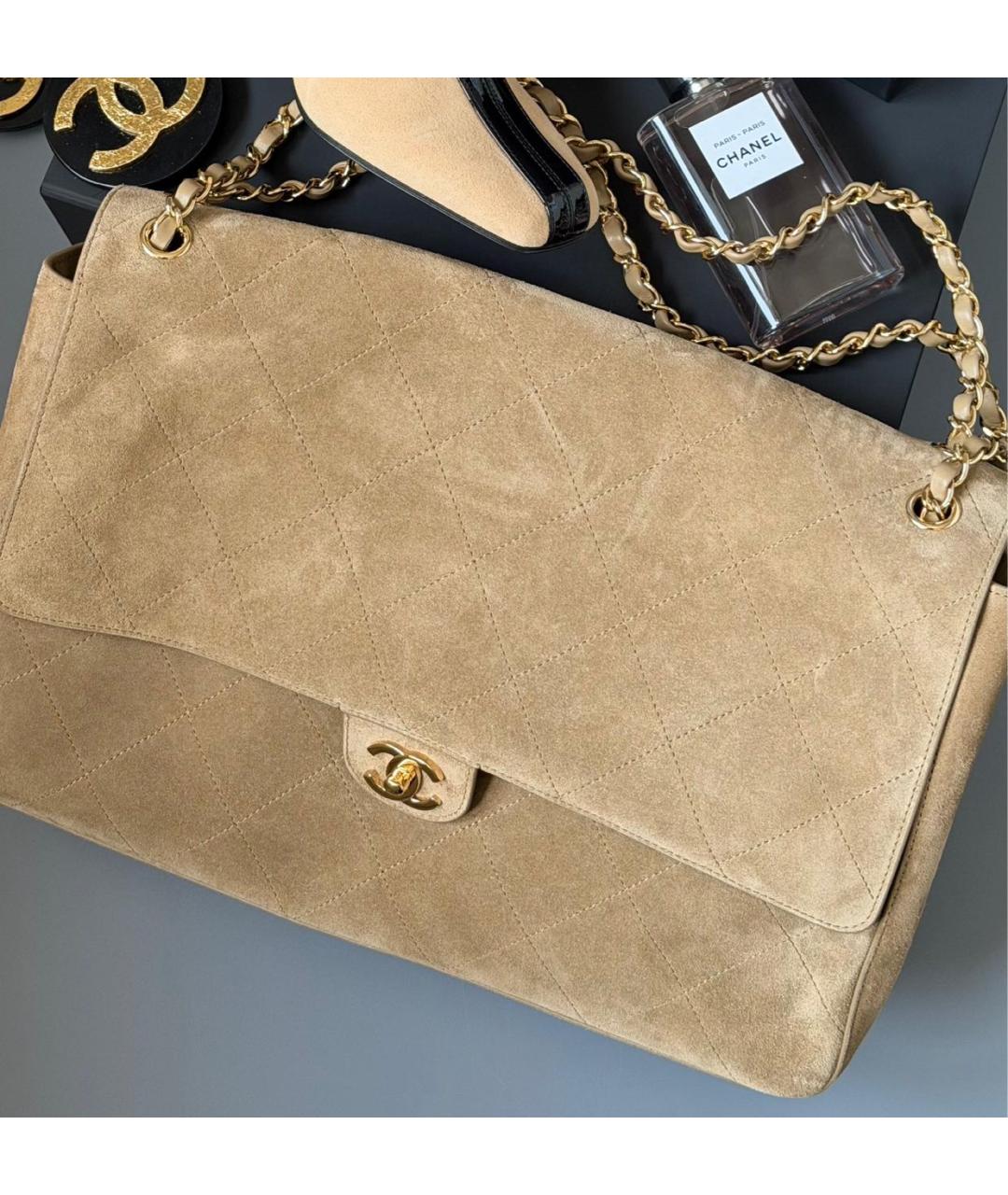 CHANEL Бежевая замшевая сумка через плечо, фото 3