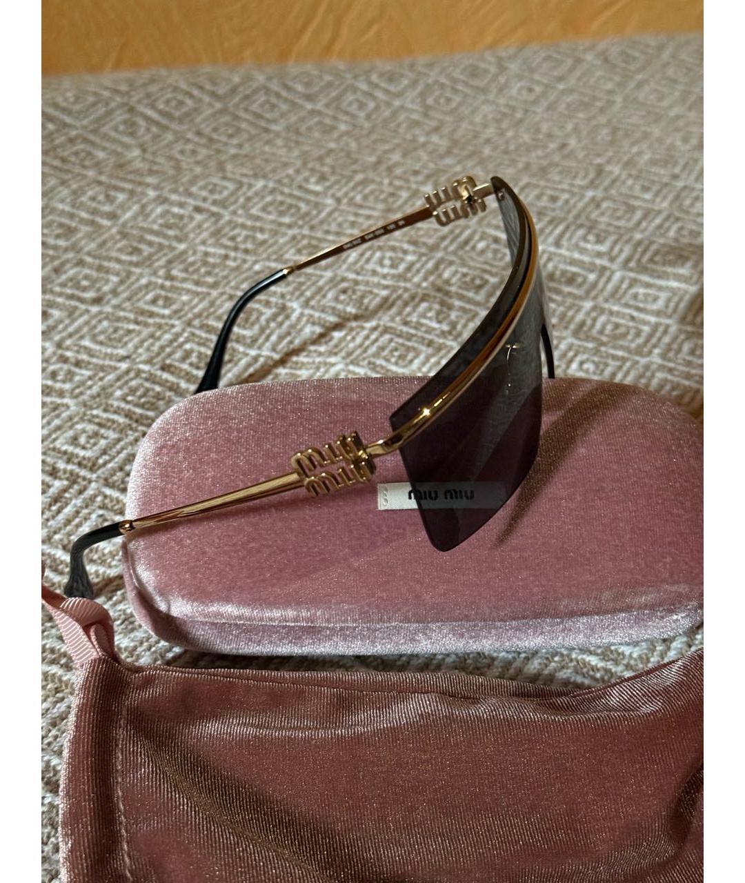 MIU MIU Черные пластиковые солнцезащитные очки, фото 2