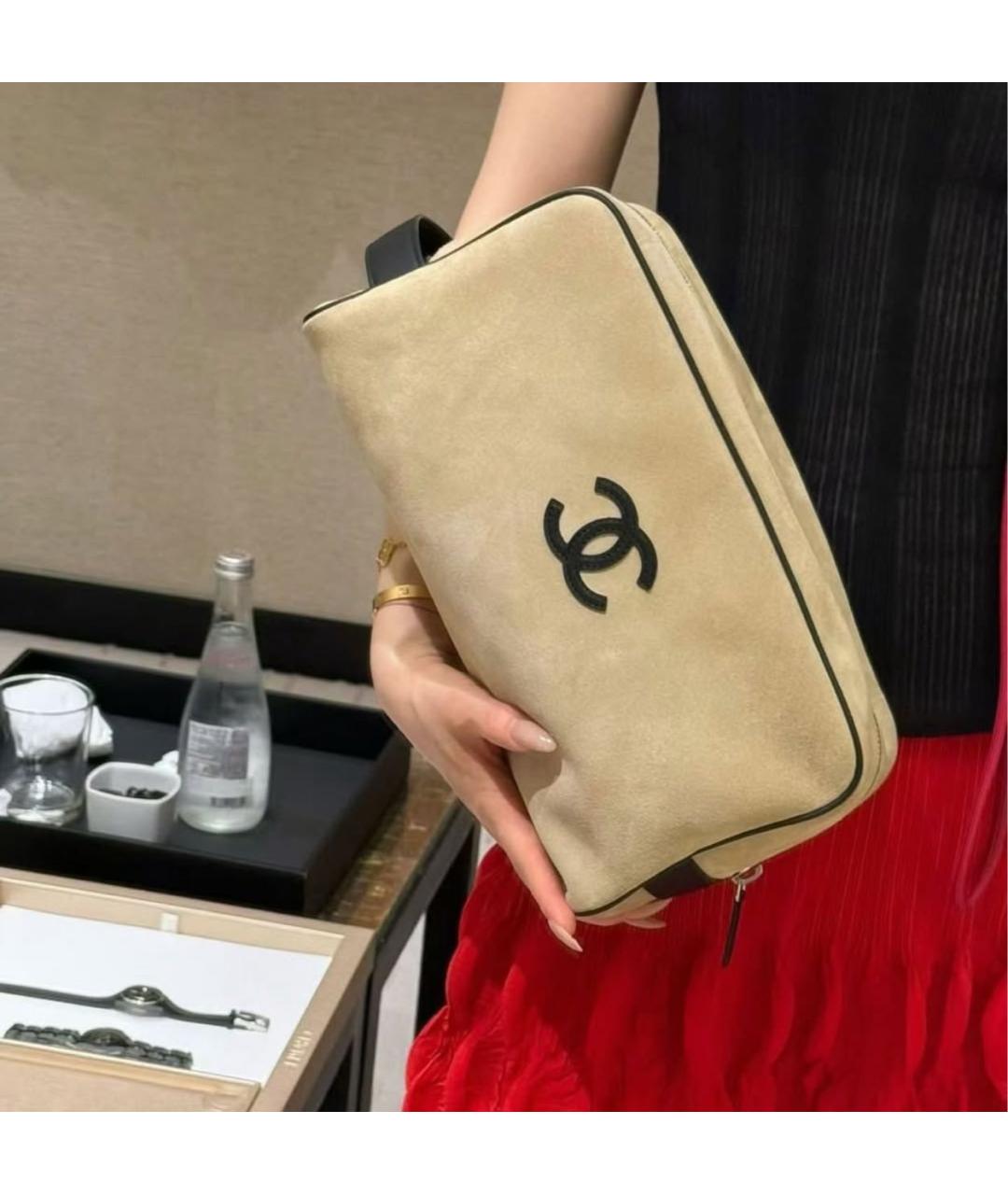 CHANEL Бежевая замшевая косметичка, фото 2