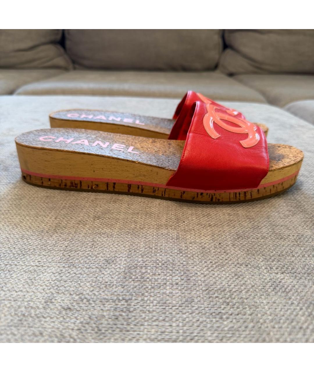 CHANEL Красные кожаные сандалии, фото 5