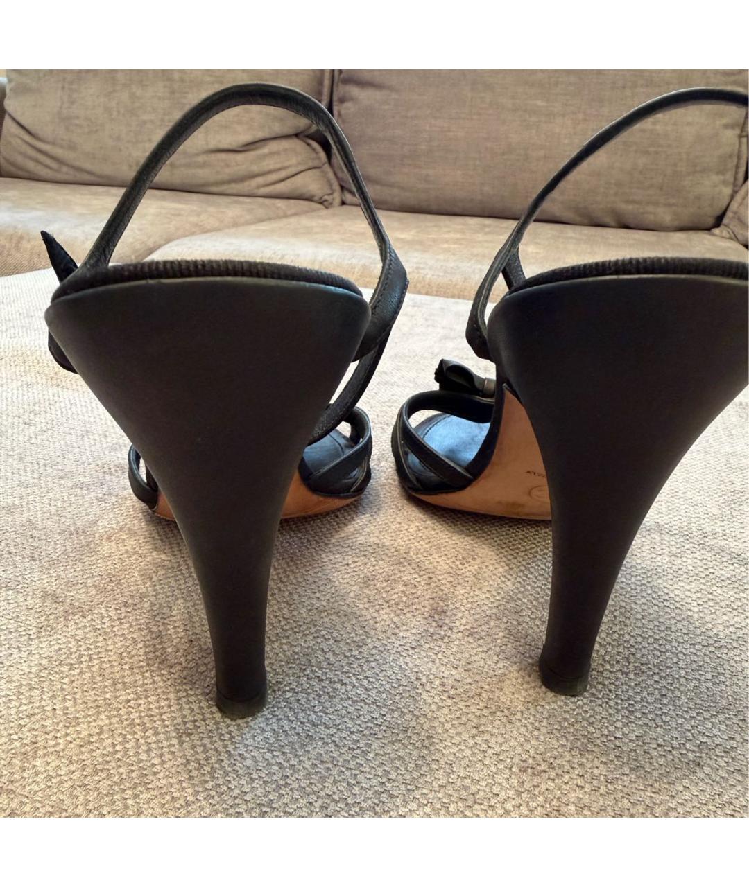 CHANEL Черные кожаные босоножки, фото 4