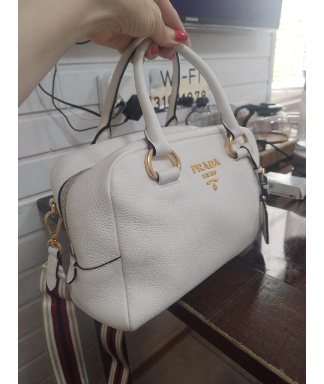 PRADA Белая кожаная сумка с короткими ручками, фото 5