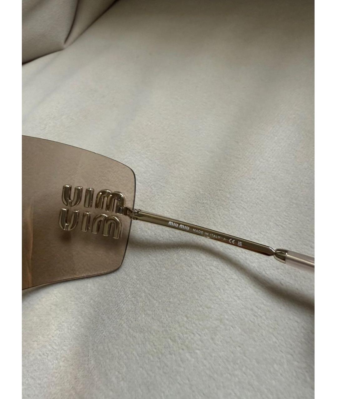 MIU MIU Золотые пластиковые солнцезащитные очки, фото 7