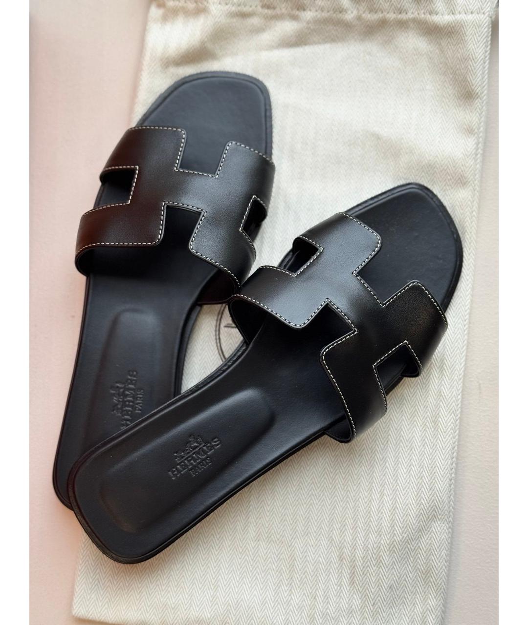 HERMES Черные кожаные босоножки, фото 2