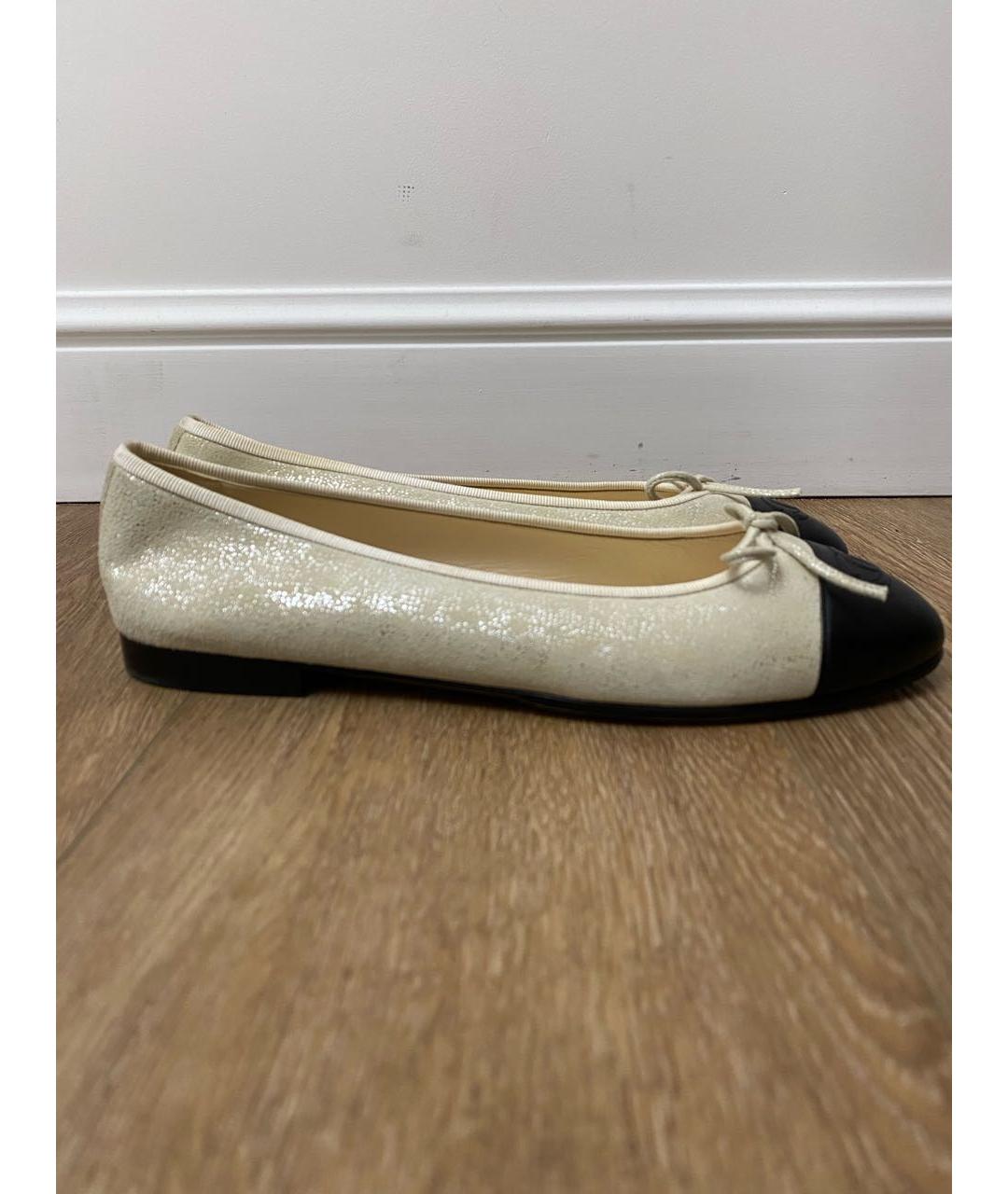 CHANEL Бежевые кожаные балетки, фото 8