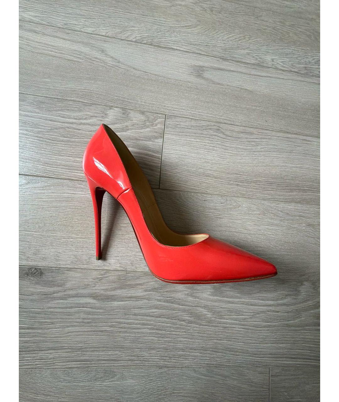 CHRISTIAN LOUBOUTIN Коралловые туфли из лакированной кожи, фото 8