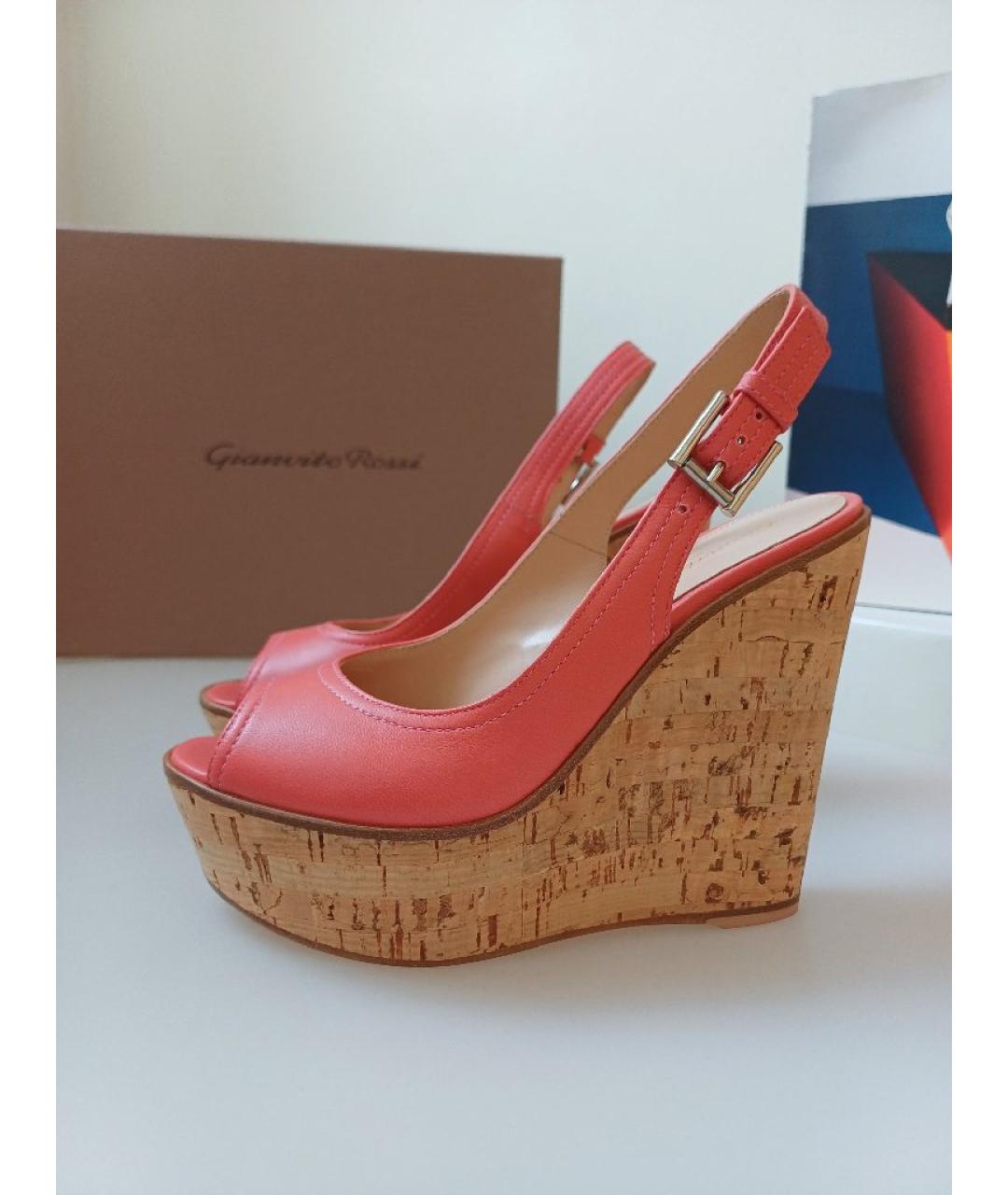 GIANVITO ROSSI Коралловые кожаные босоножки, фото 2