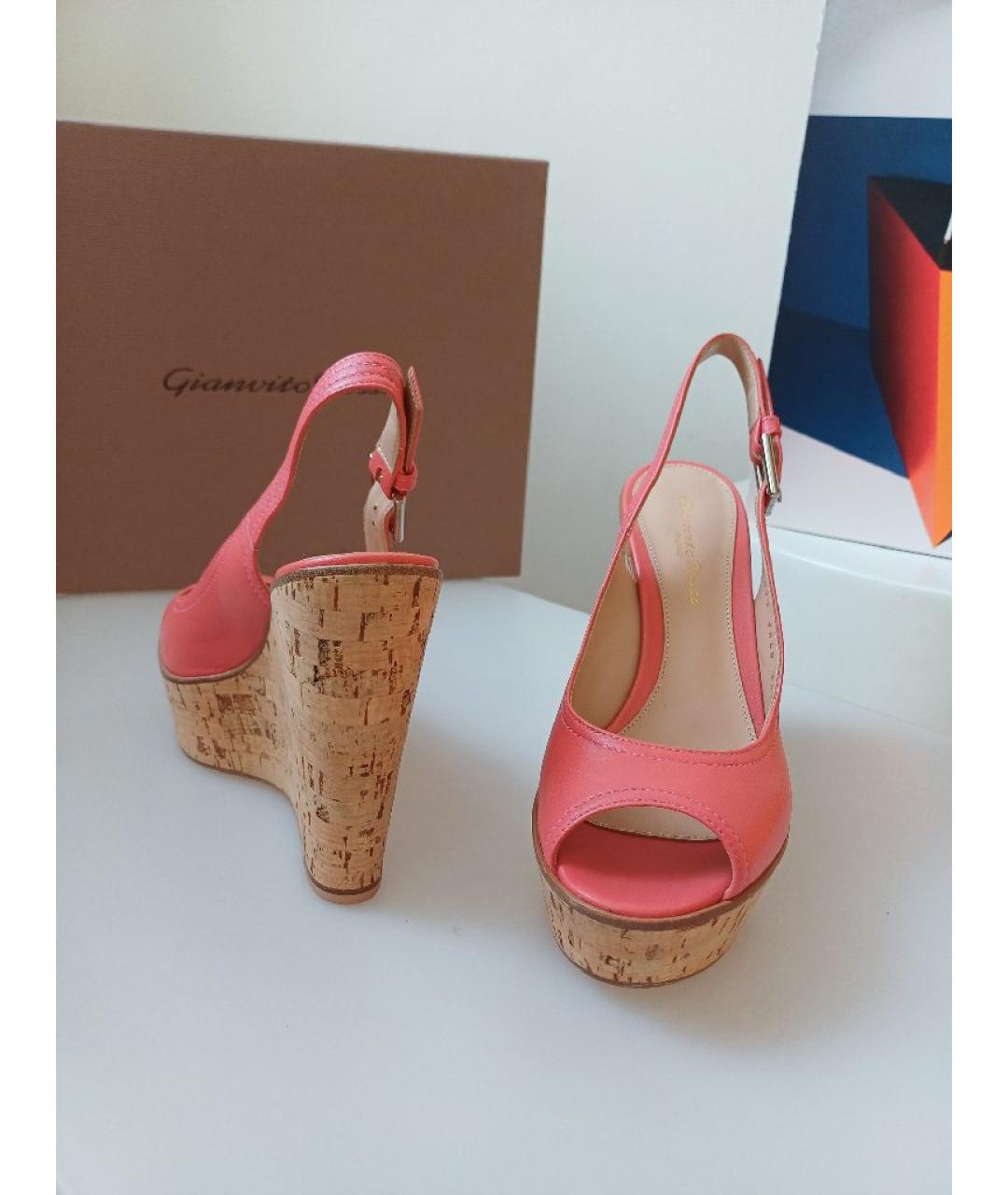 GIANVITO ROSSI Коралловые кожаные босоножки, фото 3