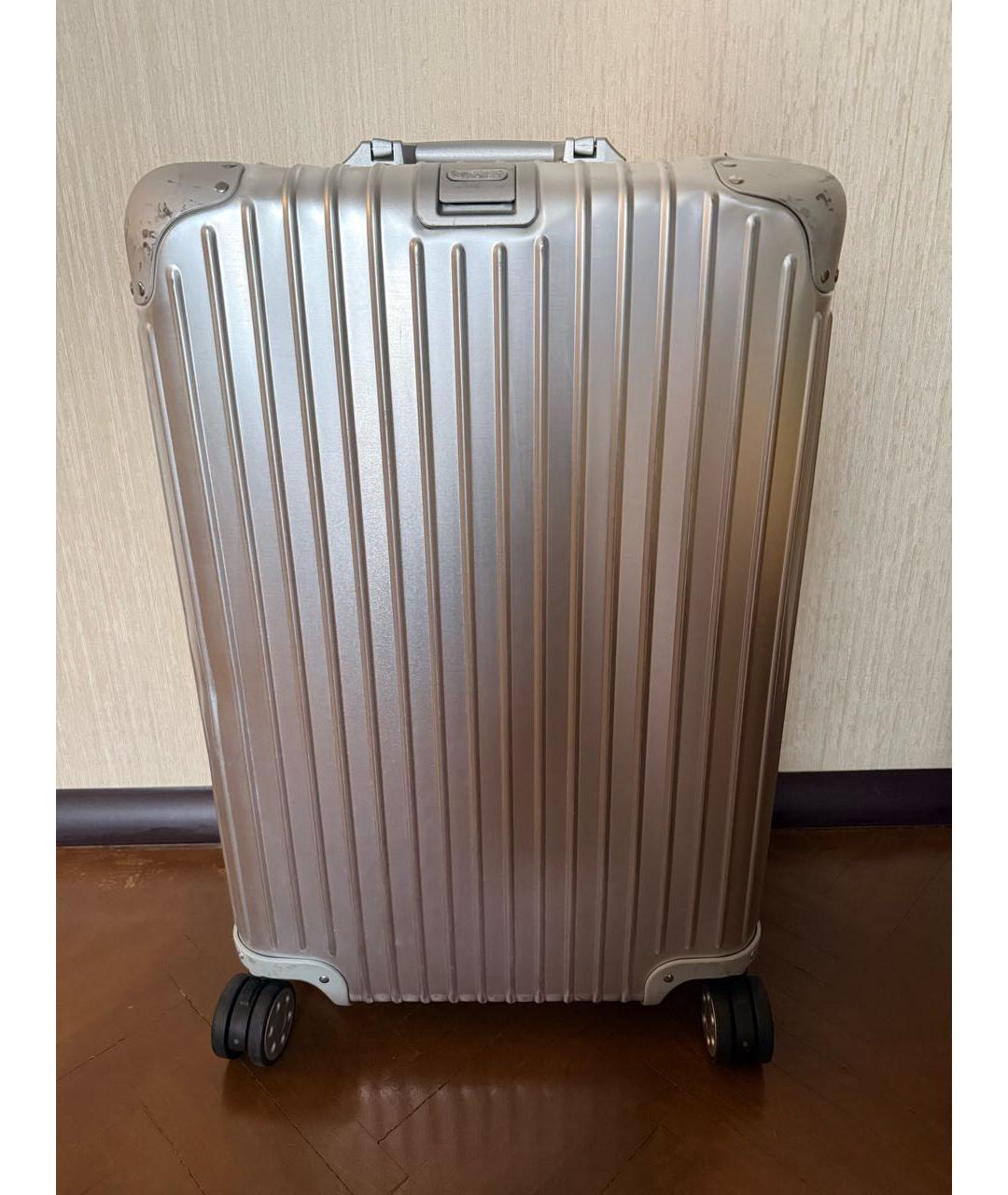 Rimowa Серебрянный чемодан, фото 9