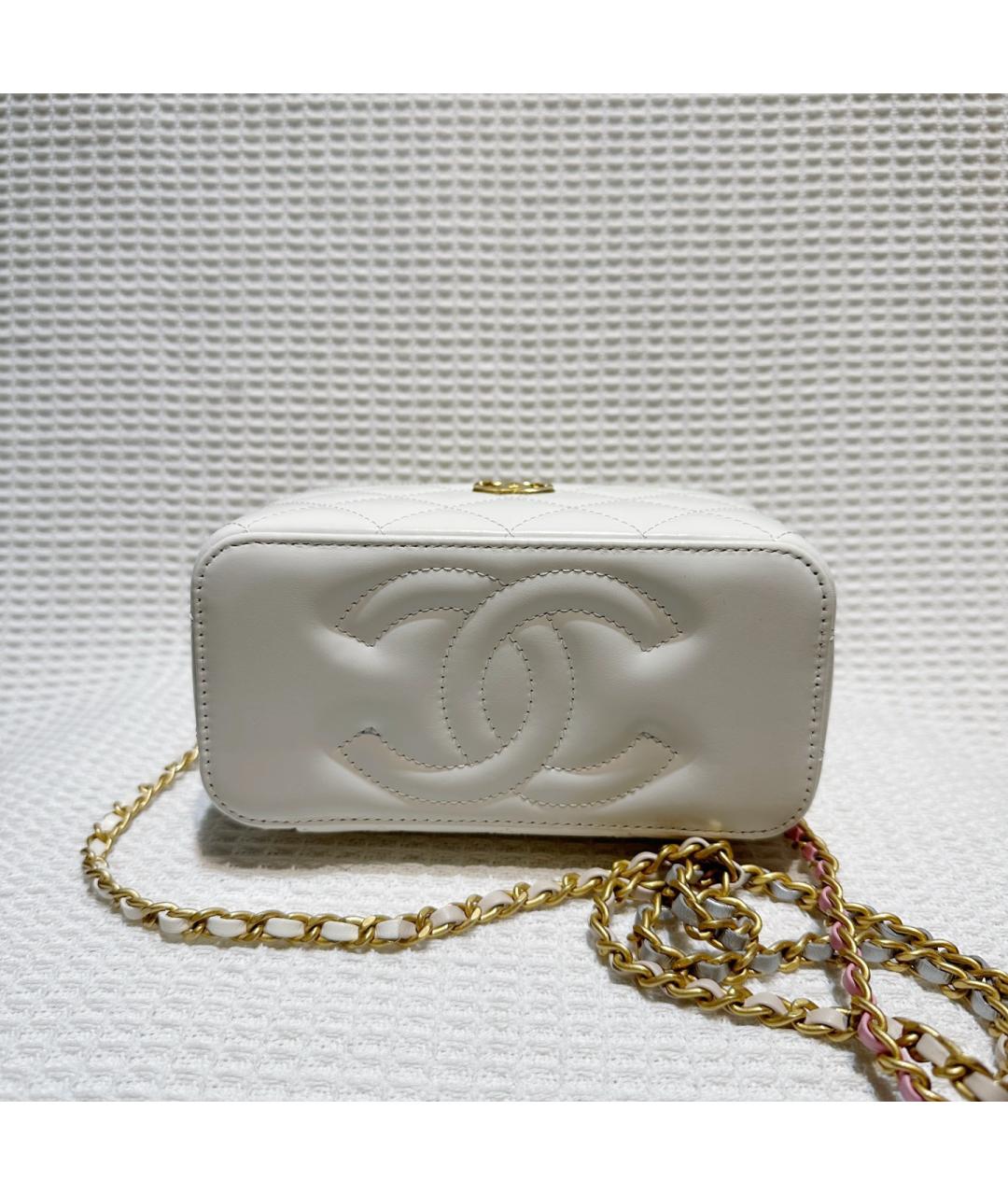 CHANEL Белая кожаная сумка через плечо, фото 3