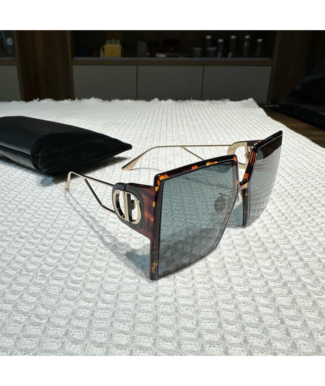 CHRISTIAN DIOR Коричневые пластиковые солнцезащитные очки, фото 3