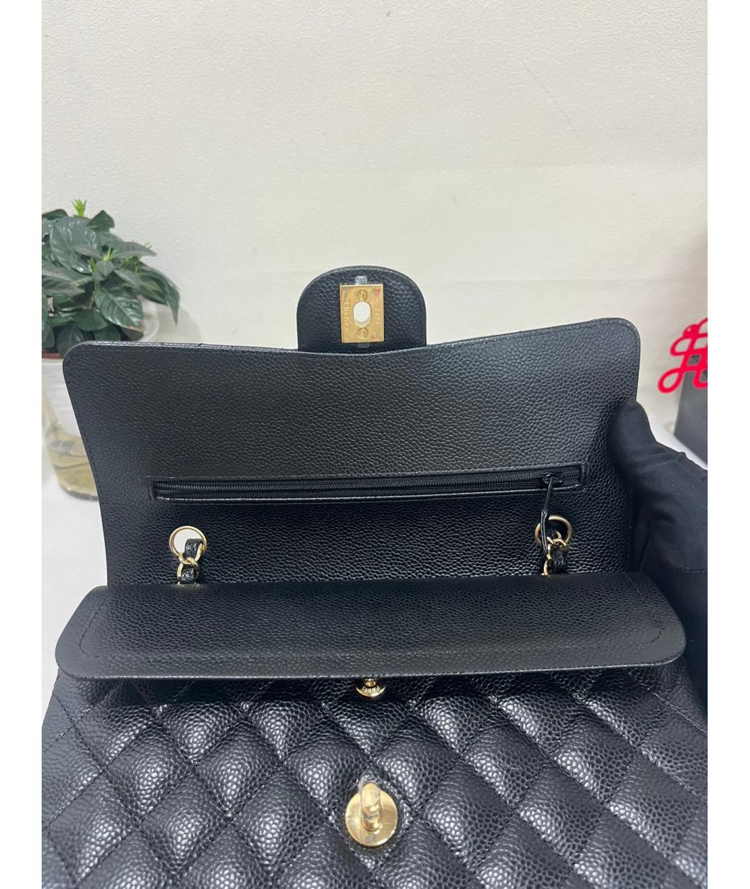 CHANEL Черная кожаная сумка через плечо, фото 6