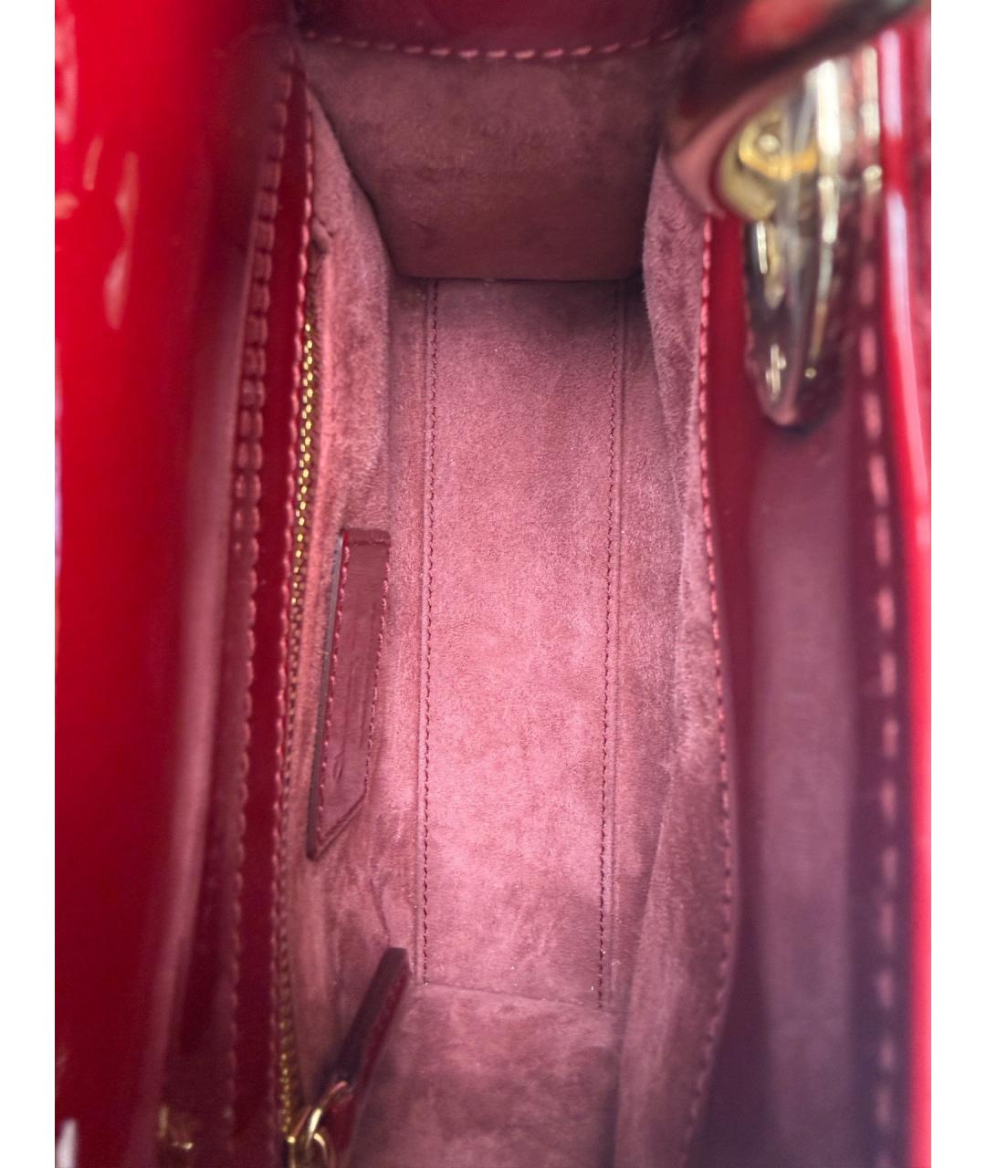 CHRISTIAN DIOR Красная сумка с короткими ручками из лакированной кожи, фото 5