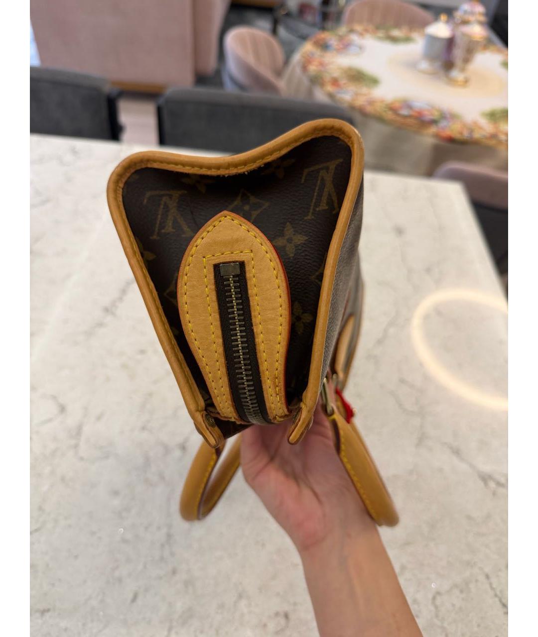 LOUIS VUITTON Коричневая сумка с короткими ручками, фото 6