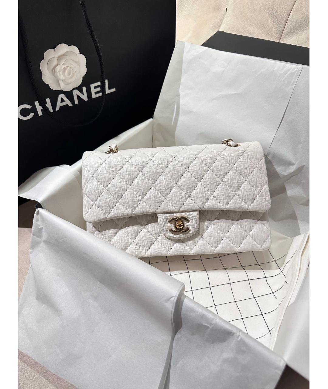 CHANEL Белая кожаная сумка через плечо, фото 2