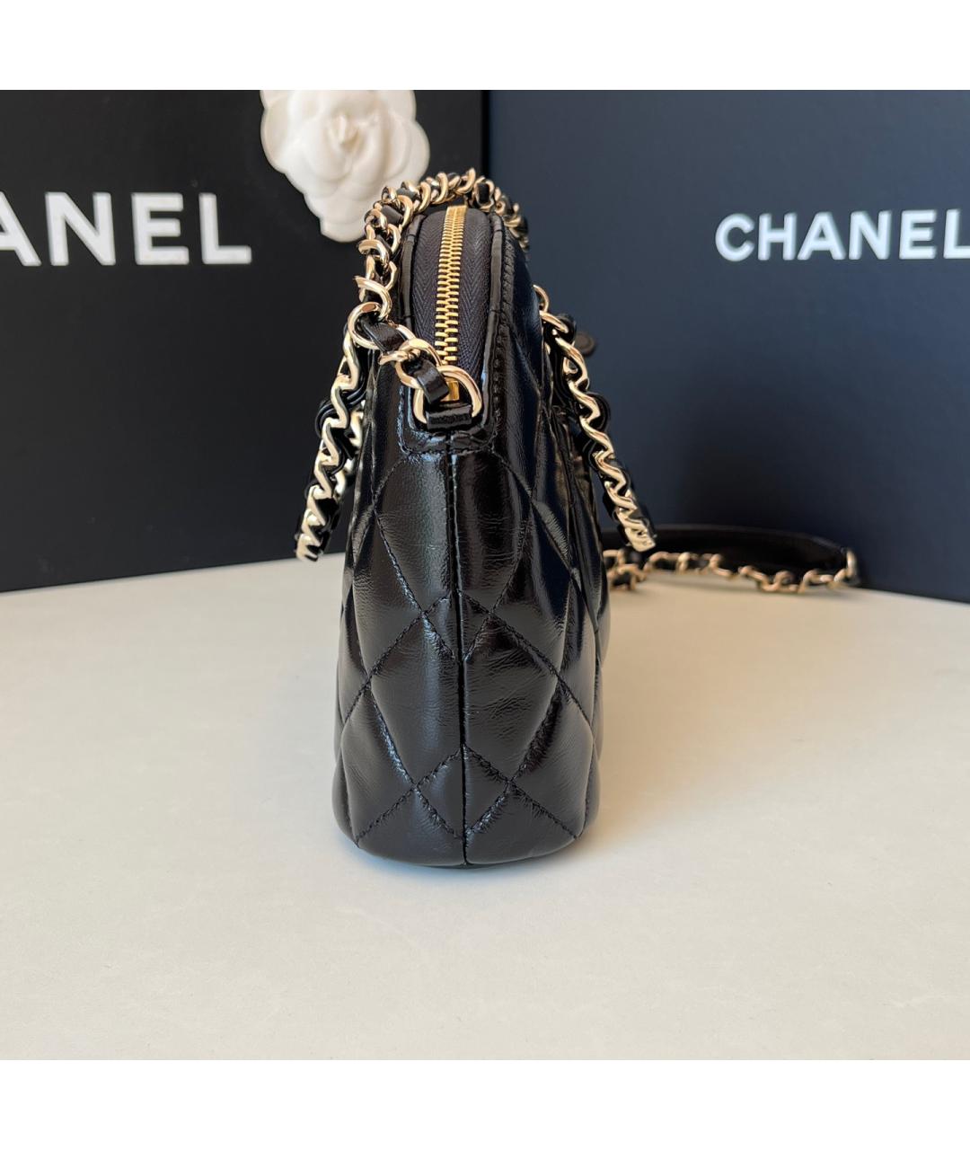 CHANEL Черная кожаная сумка с короткими ручками, фото 6