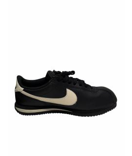 NIKE Кроссовки