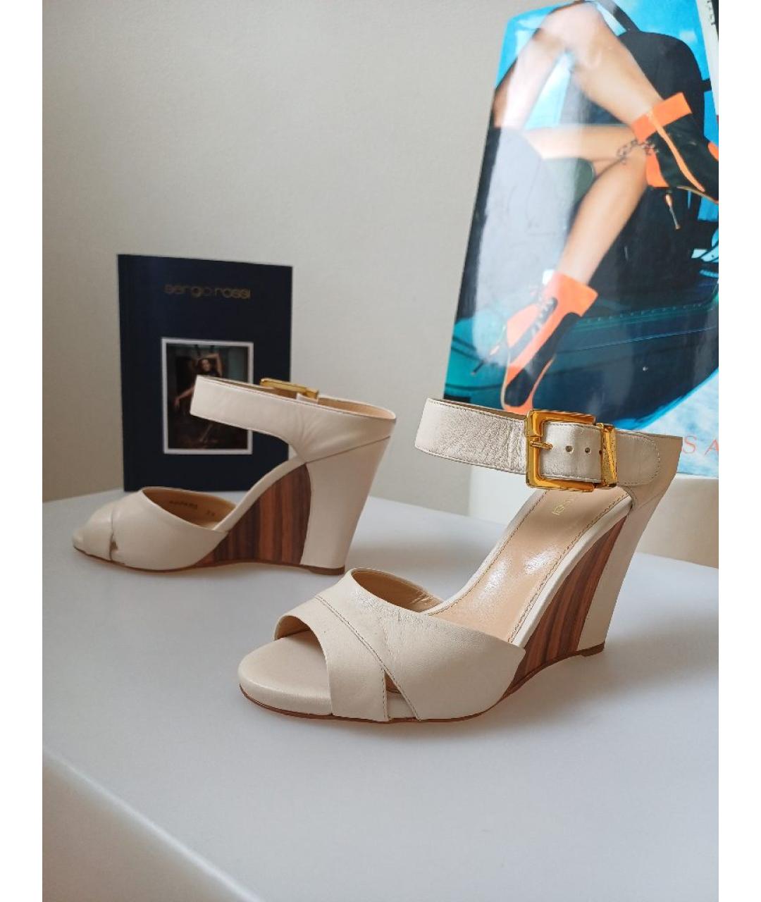 SERGIO ROSSI Бежевые кожаные босоножки, фото 5