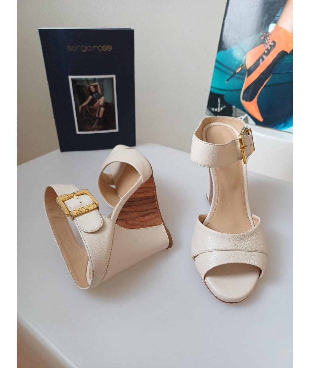 SERGIO ROSSI Бежевые кожаные босоножки, фото 4