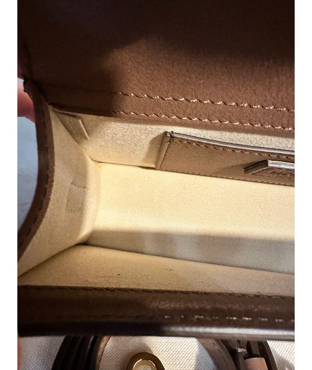 JACQUEMUS Коричневая кожаная сумка с короткими ручками, фото 6