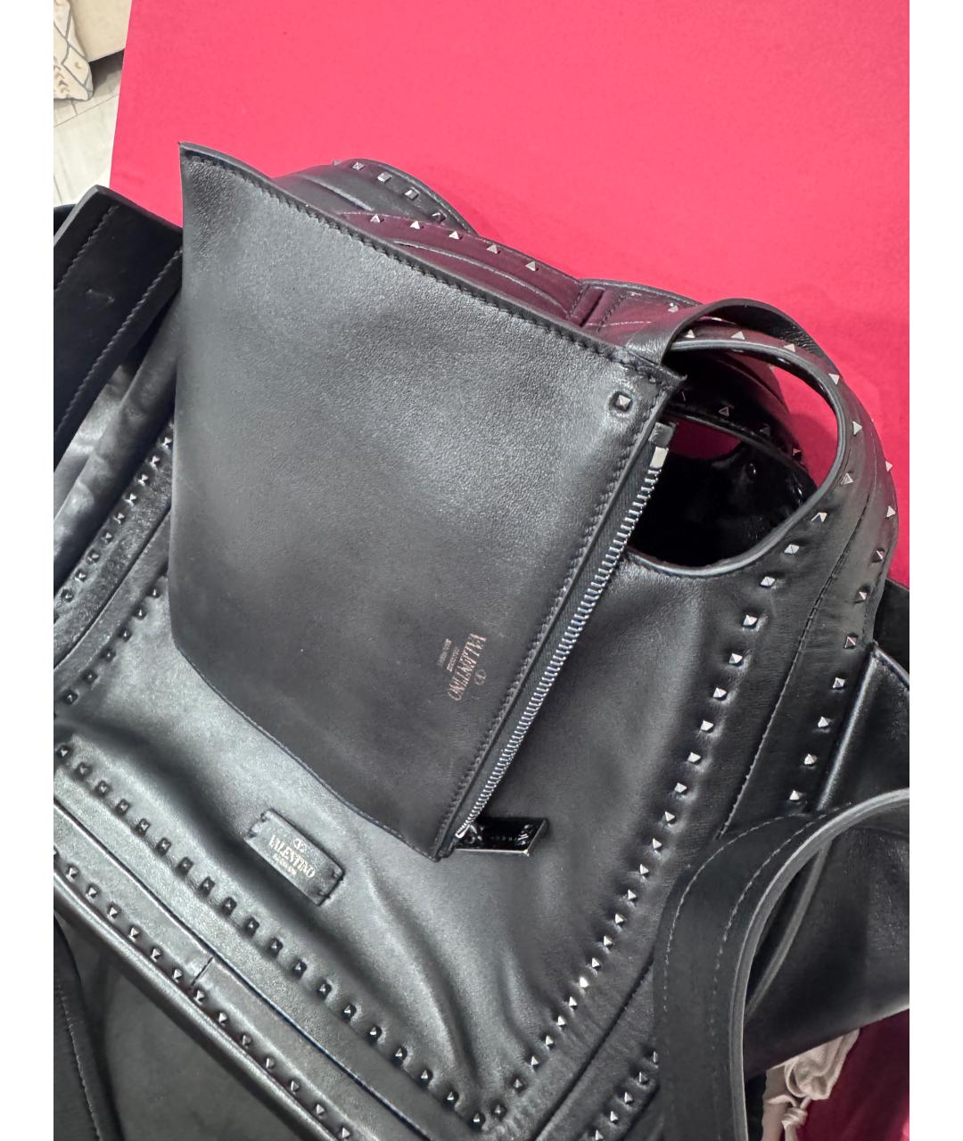 VALENTINO Черная кожаная сумка тоут, фото 6