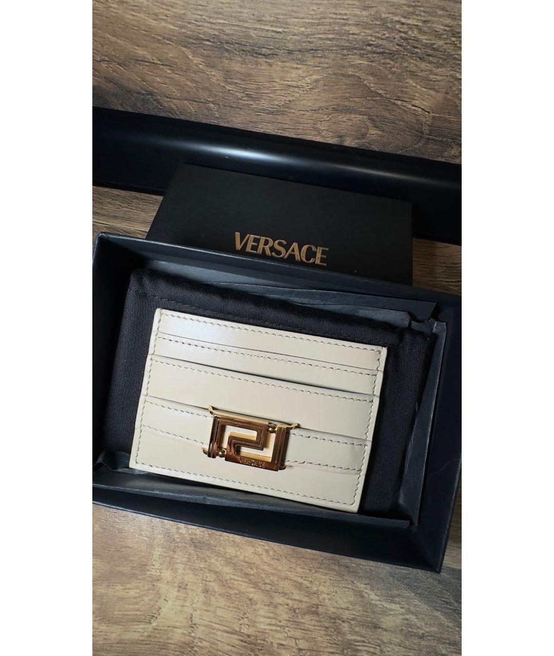 VERSACE Бежевый кожаный кардхолдер, фото 4
