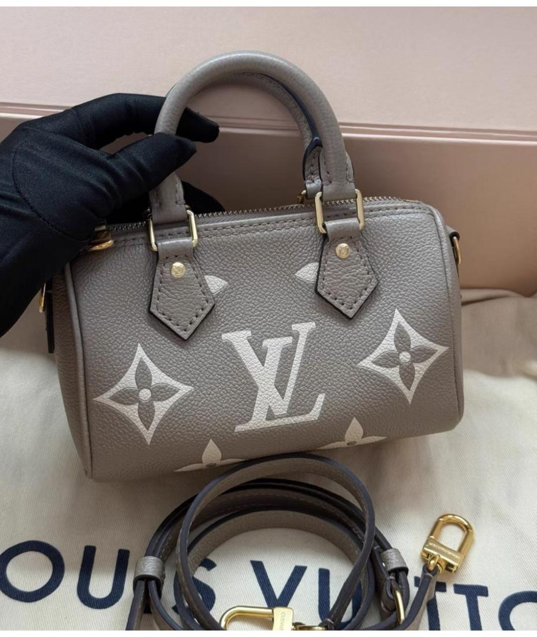 LOUIS VUITTON Бежевая кожаная сумка с короткими ручками, фото 2