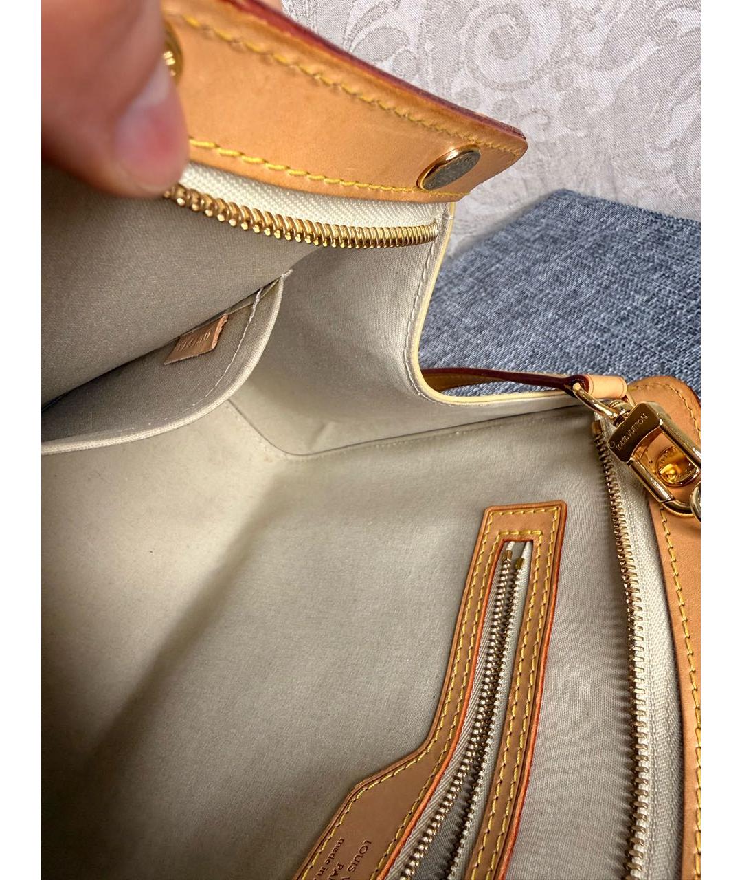 LOUIS VUITTON Бежевая сумка тоут из лакированной кожи, фото 4