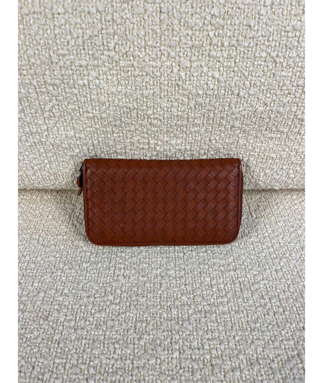 BOTTEGA VENETA Коричневый кожаный кошелек, фото 9