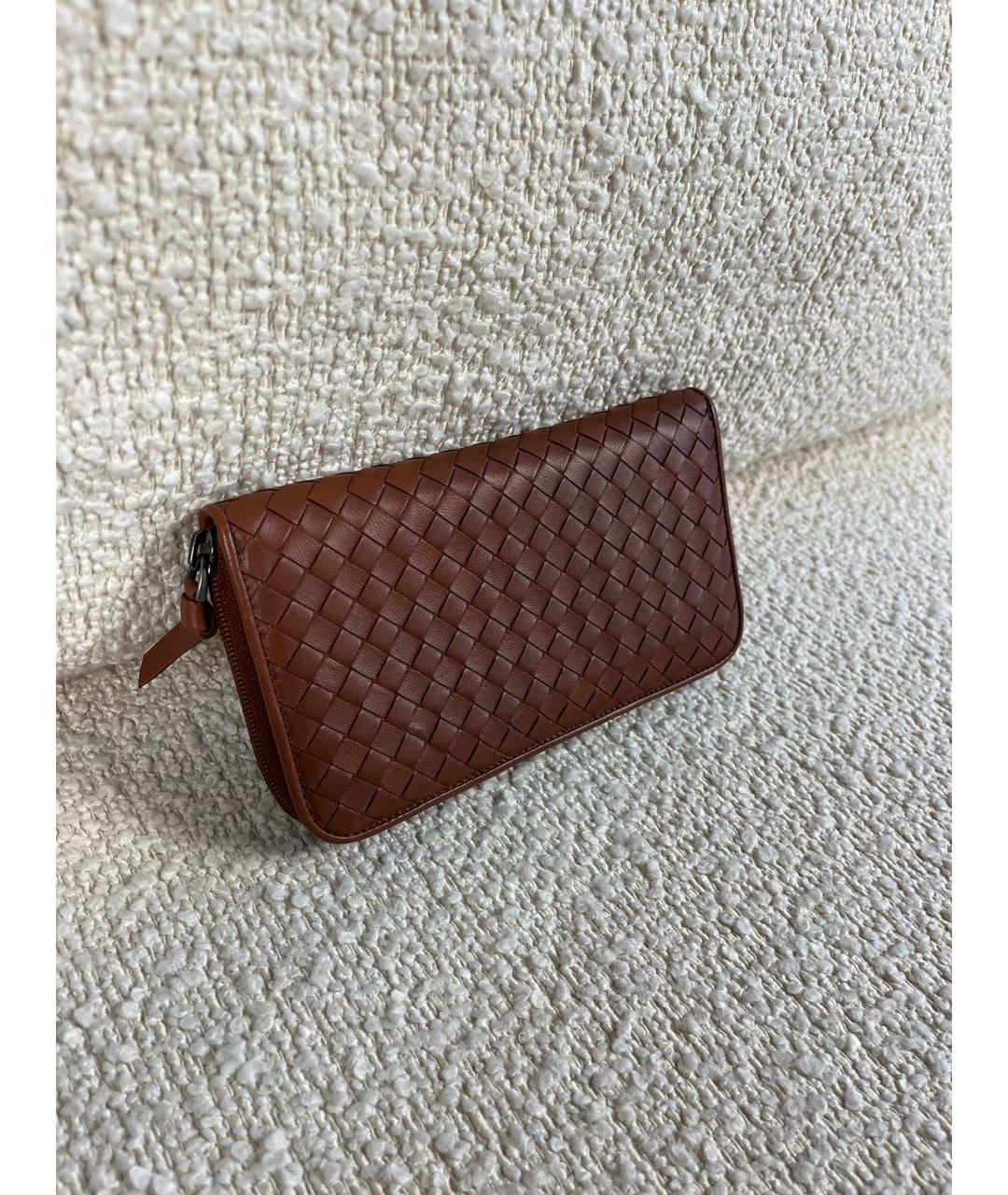 BOTTEGA VENETA Коричневый кожаный кошелек, фото 2