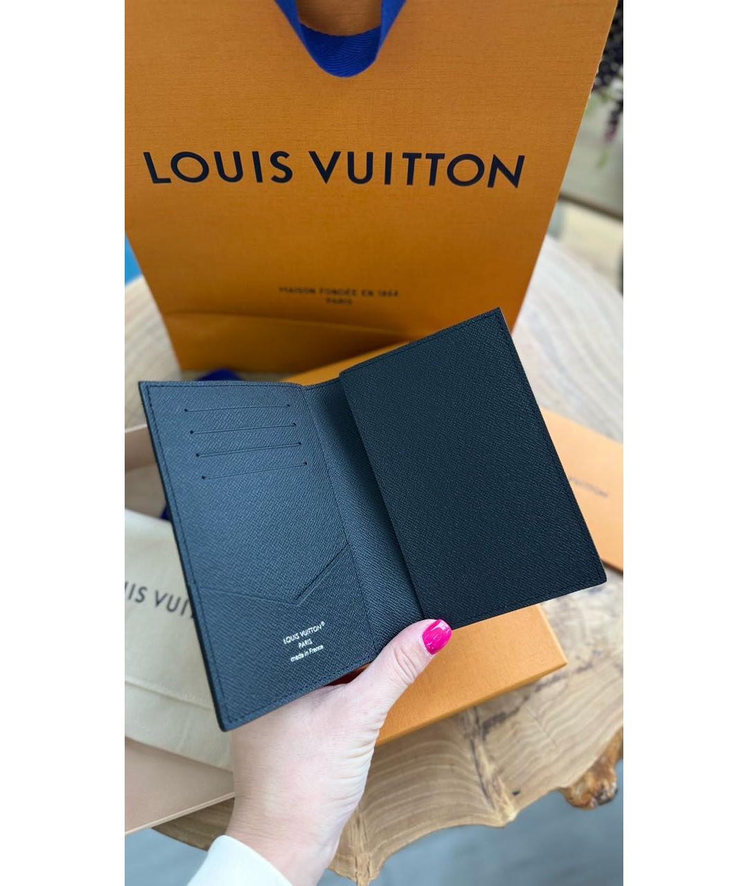 LOUIS VUITTON Черная визитница, фото 2