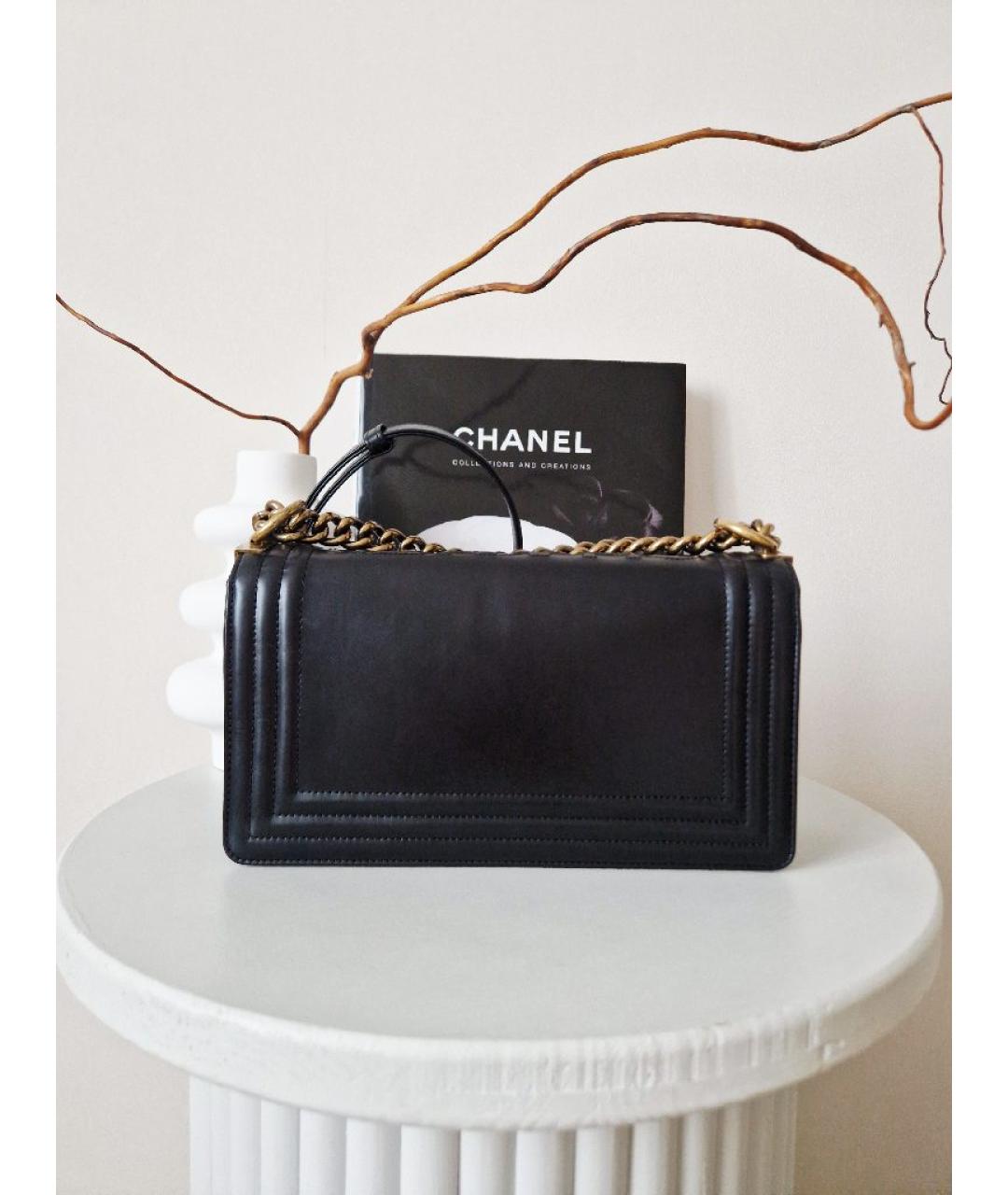 CHANEL Черная кожаная сумка через плечо, фото 3