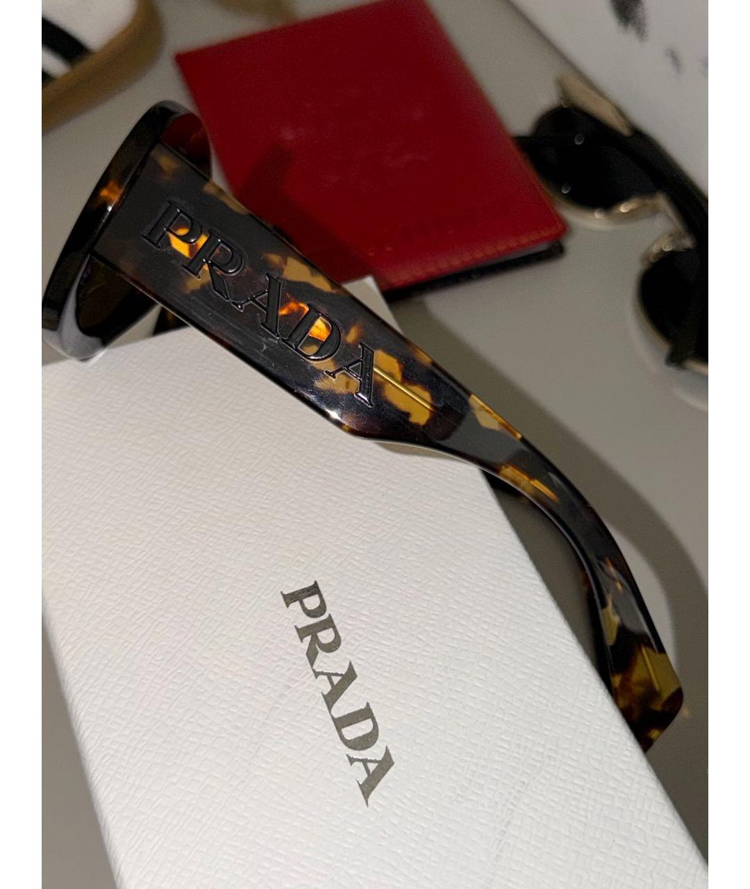 PRADA Коричневые солнцезащитные очки, фото 3