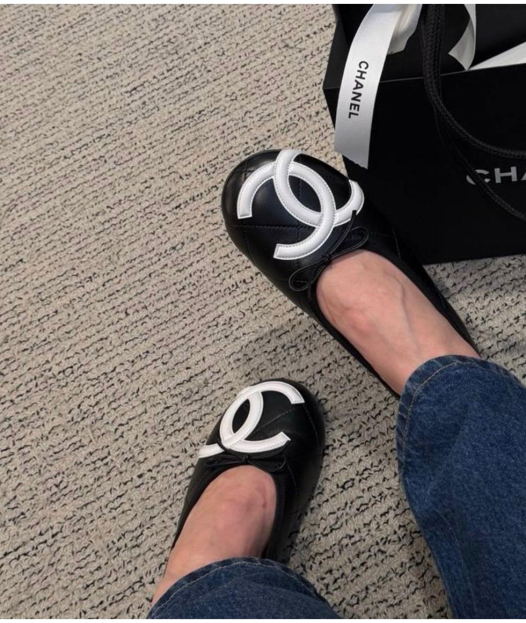 CHANEL Черные кожаные балетки, фото 3