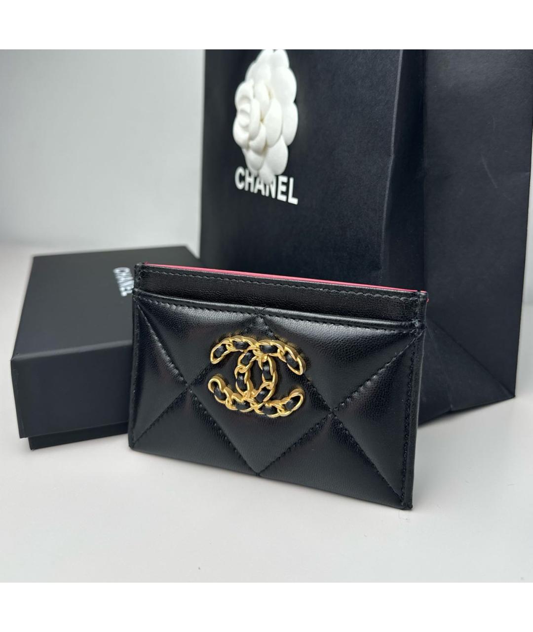 CHANEL Черный кожаный кардхолдер, фото 3
