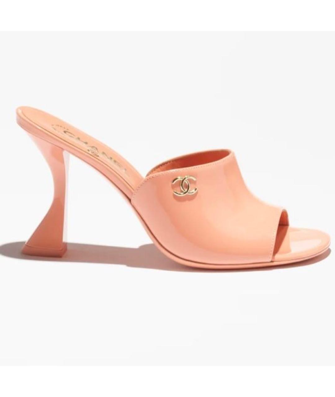 CHANEL Коралловые мюли из лакированной кожи, фото 4